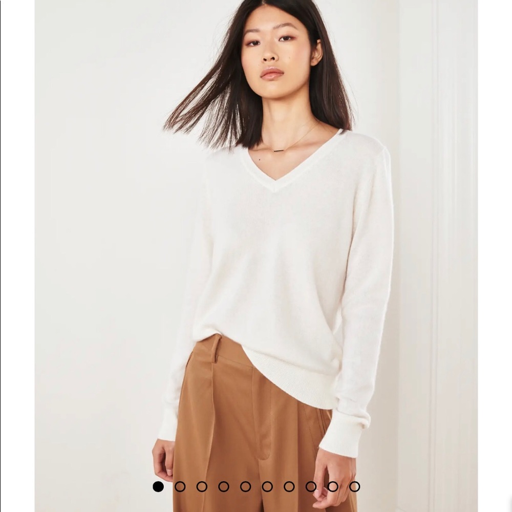 Quince Mongolian Cashmere V-Neck Sweater in Ivory